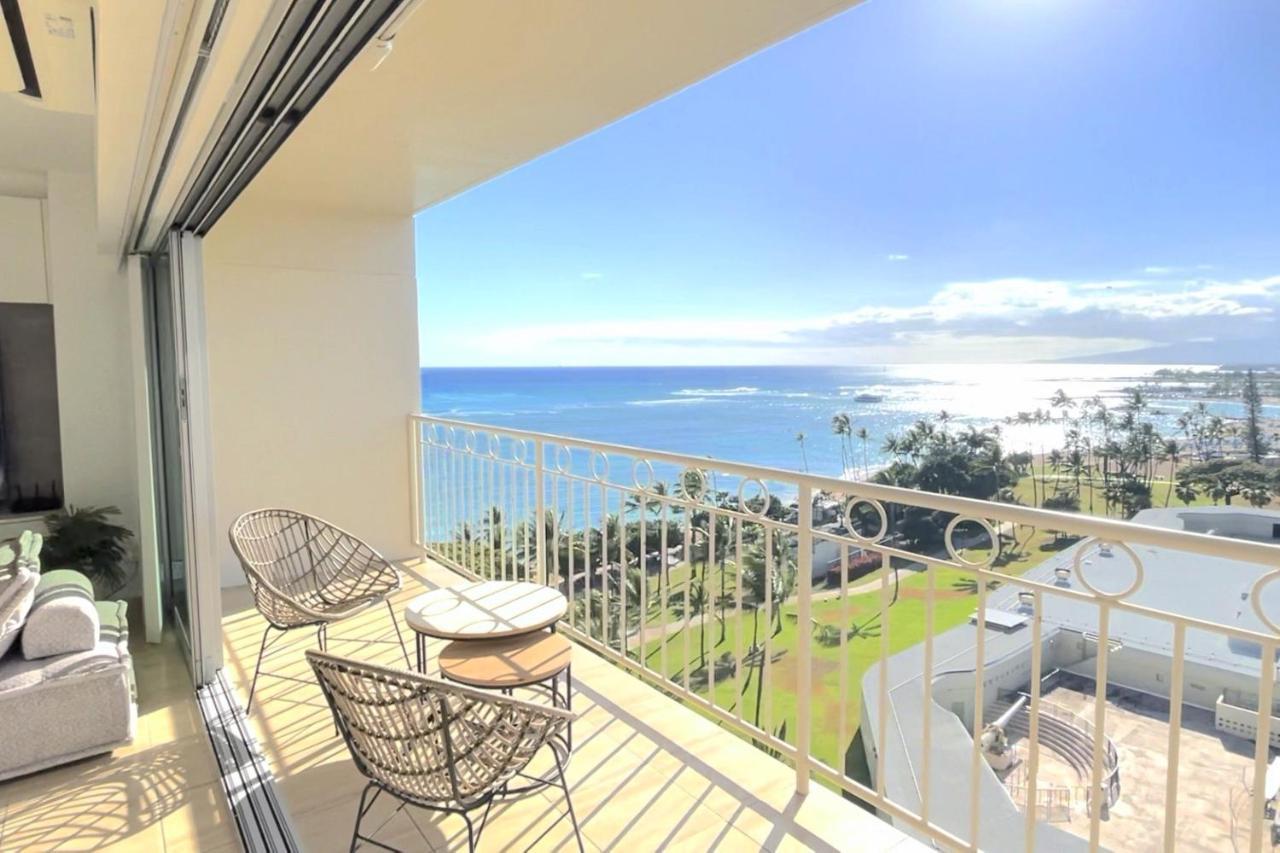 Waikiki Shore 1116 Beachfront Honolulu Bagian luar foto